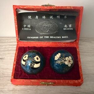 Chinese Baoding Balls with Pandas and Flowers